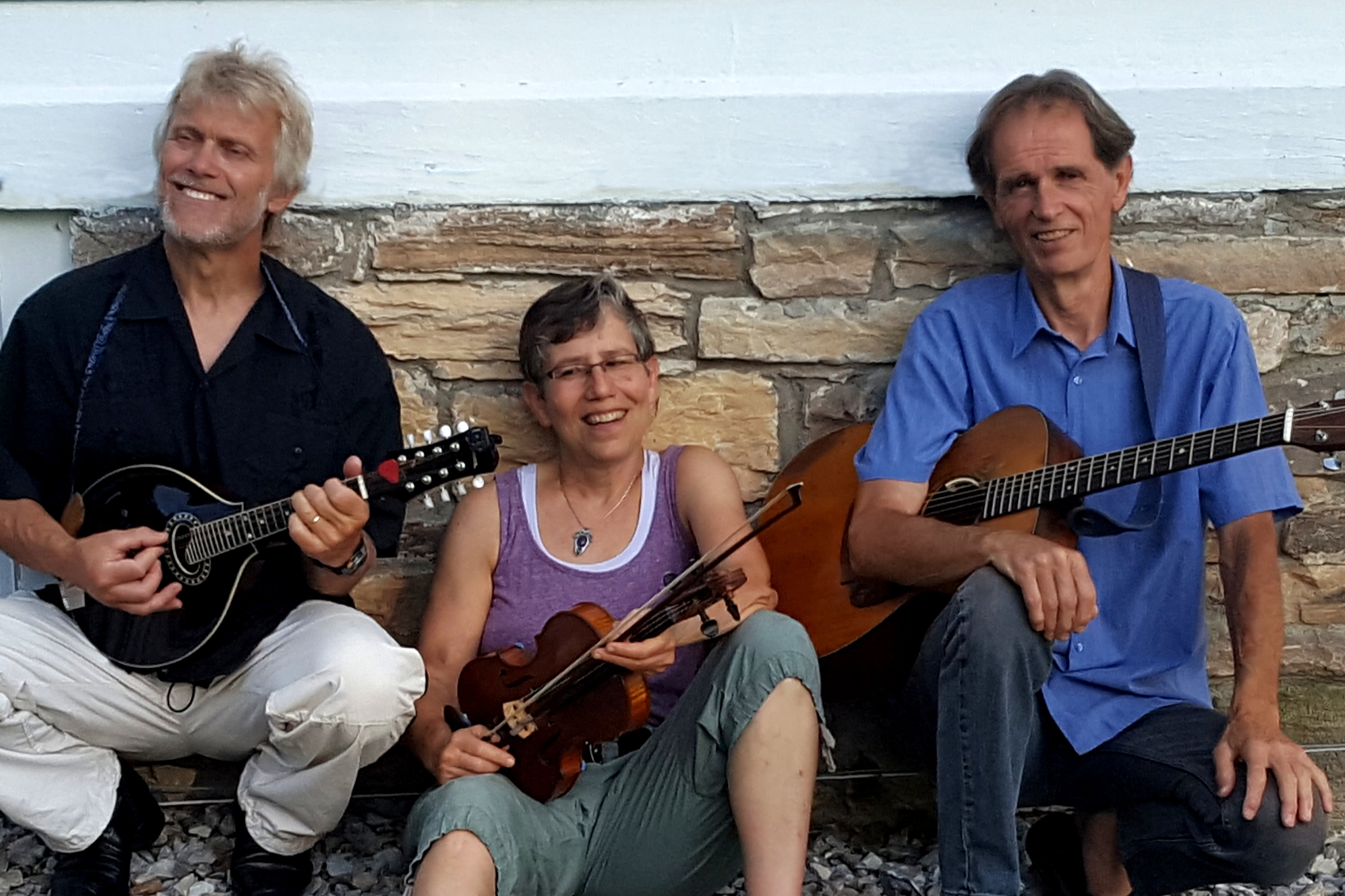 Atlantic Crossing: Vermont contra dance band